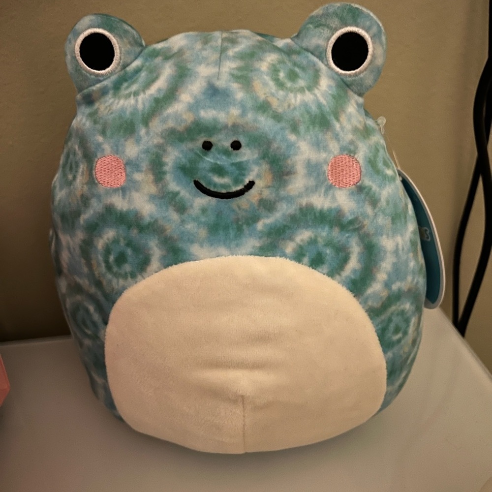 Tye dye swirl Ferdie the frog 8" Squishmallows